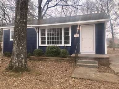 Main picture of 614 Lumpkin Ave