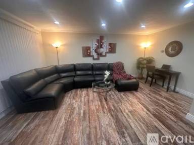 Main picture of 1223 Bonanza Ave