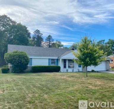 Main picture of 8529 Cottonwood Dr