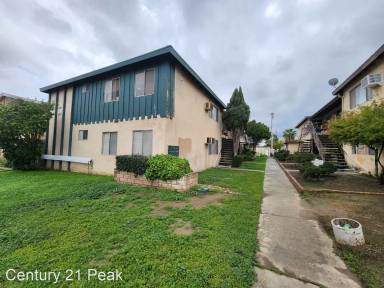 Main picture of 10124 Laurel Ave