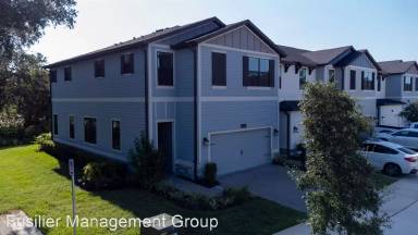 Main picture of 11007 Whistling Pine Way