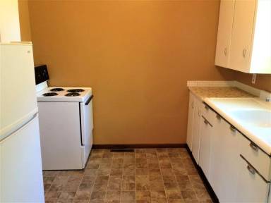 Main picture of 315 2nd St SW