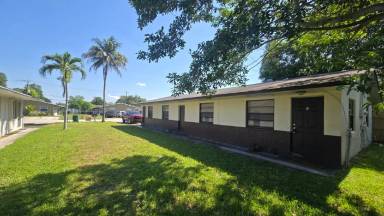 Main picture of 6134 SW 40th Ct