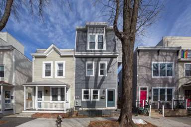 Main picture of 1512 Gales St NE