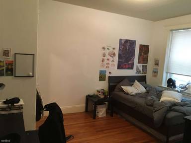 Main picture of 143 Park Dr