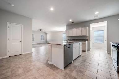 Main picture of 5905 Harvey Gap Ln