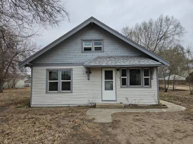 Main picture of 4022 Denver St