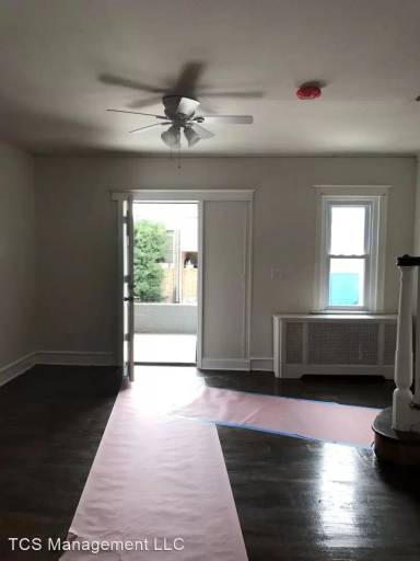 Main picture of 5651 Beaumont Ave