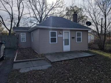 Main picture of 1033 La Salle Ave