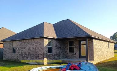 Main picture of 905 Lexi Ln