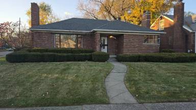 Main picture of 10901 Beaconsfield St