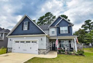 Main picture of 187 Cloverwood Ln