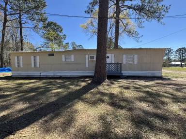Main picture of 211 Victoria Circle
