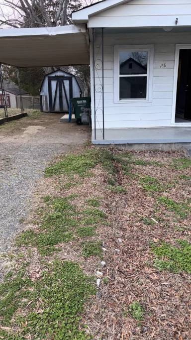 Main picture of 106 Hillcrest Dr