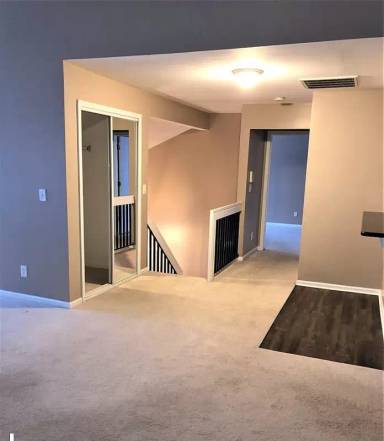Main picture of 56727 Scotland Blvd