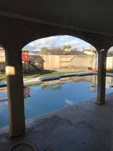 Main picture of 1024 Moffat Dr