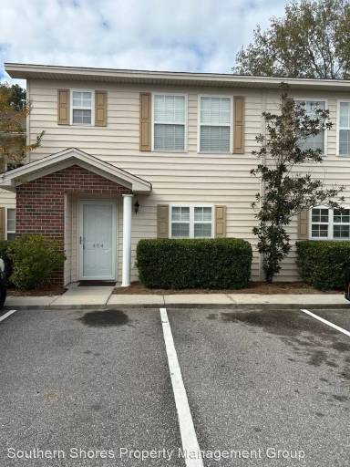Main picture of 404 Sandlewood Dr