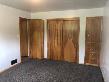 Main picture of 1519 E Divide Ave