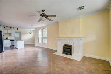 Main picture of 1505 NW 45th St