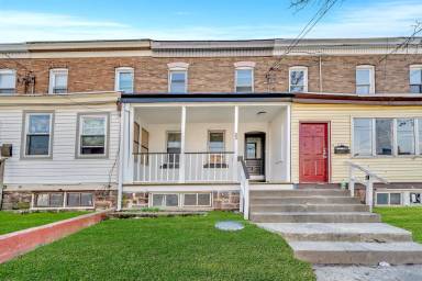 Main picture of 25 Adella Ave