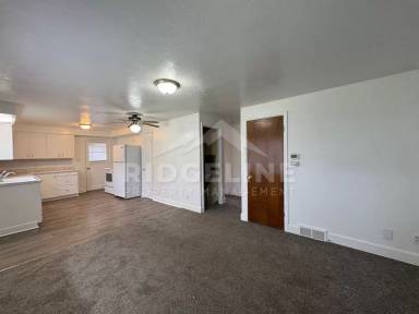 Main picture of 225 8th St