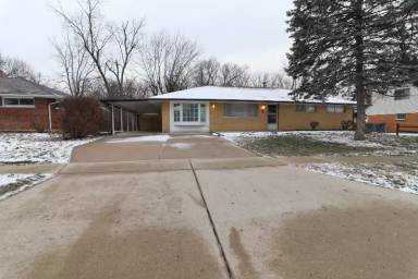 Main picture of 4912 Powell Rd
