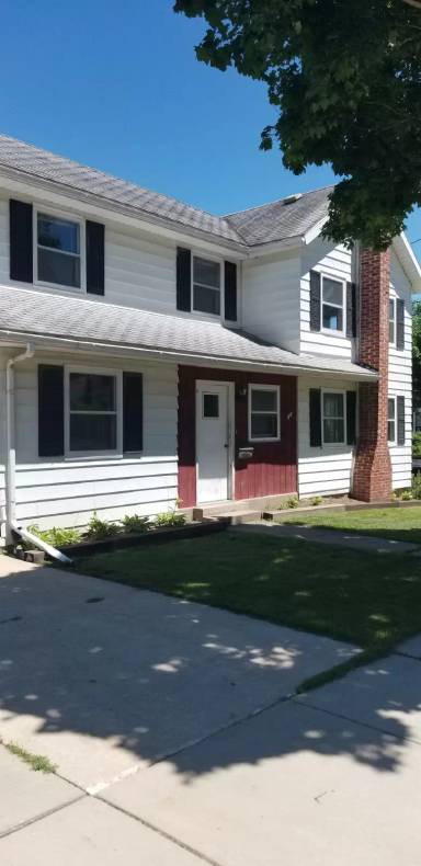 Main picture of 302 Prairie St