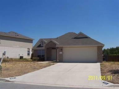 Main picture of 433 W Iowa Dr