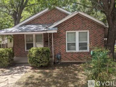 Main picture of 408 E Leslie St