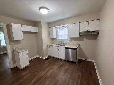 Main picture of 4004 Carol Rd