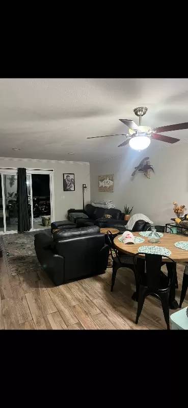 Main picture of 214 W Kitty Hawk Rd