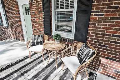 Main picture of 620 Howard St