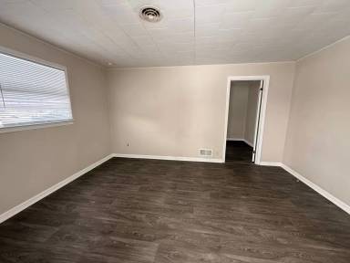 Main picture of 218 Walnut St