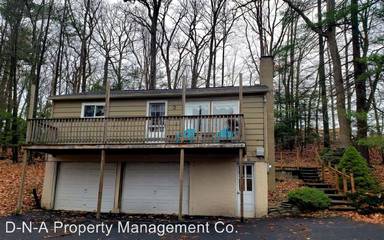 Main picture of 1636 Sullivan Trl
