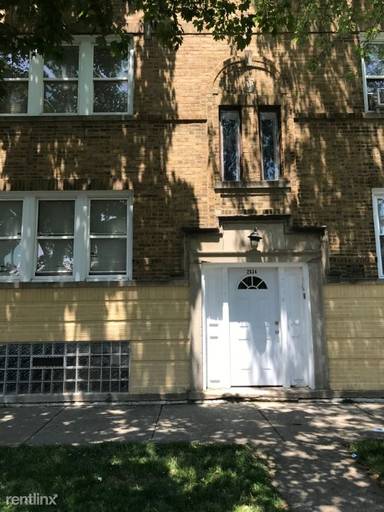 Main picture of 2834 W 65th St