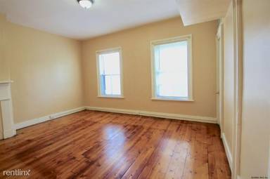 Main picture of 5 West St