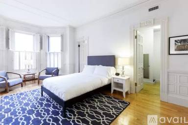 Main picture of 387 Commonwealth Ave