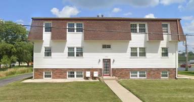 Main picture of 204 E 10th St