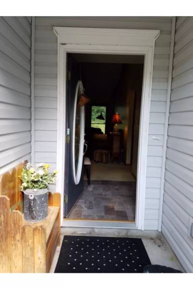 Main picture of 10608 Mohawk Rd