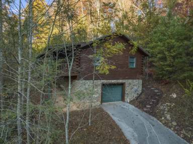 Main picture of 338 Cherokee Cir