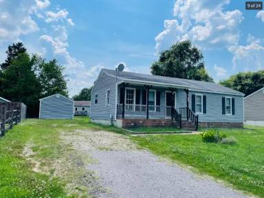 Main picture of 8806 Leafycreek Dr