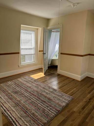 Main picture of 44 Washington St