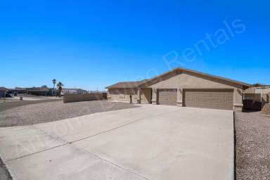 Main picture of 3275 Baysinger Dr