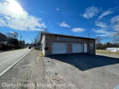 Main picture of 2110 Dalton Pike SE