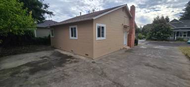 Main picture of 778 Litchfield Ave