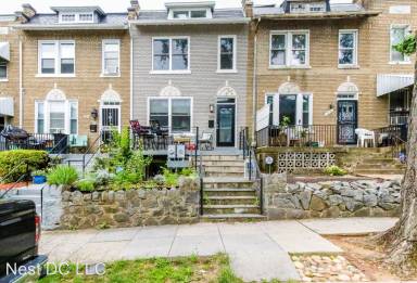 Main picture of 1016 Quebec Pl NW