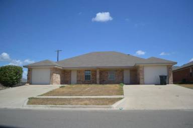 Main picture of 3806A Pecos Ct