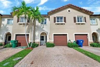 Main picture of 22014 SW 89th Ct