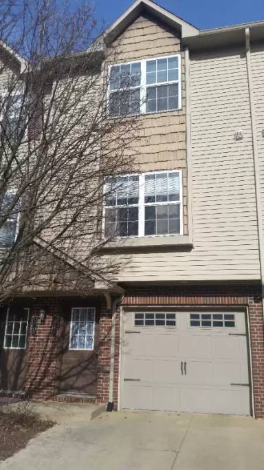 Main picture of 2201 Knotty Pine Trl