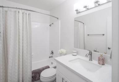 Main picture of 4114 And 4118 Elm Ave